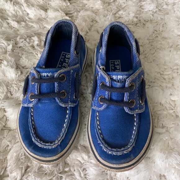 Sperry - Picture 2 of 5